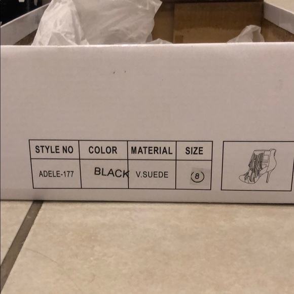 Wild Diva Heals - Picture 3 of 4